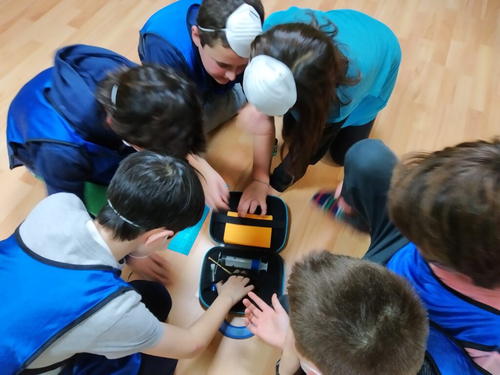 Celebra tu cumpleaños en Dinacan (Cantabria). Escape room